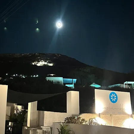 Aeolian Blu 2 Apartment Páros