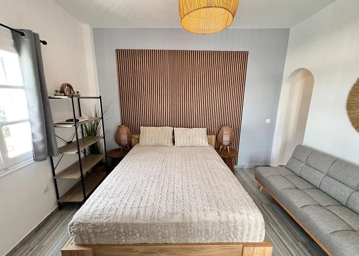 Aeolian Blu 2 Apartment Páros