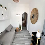 Aeolian Blu 2 Apartman *