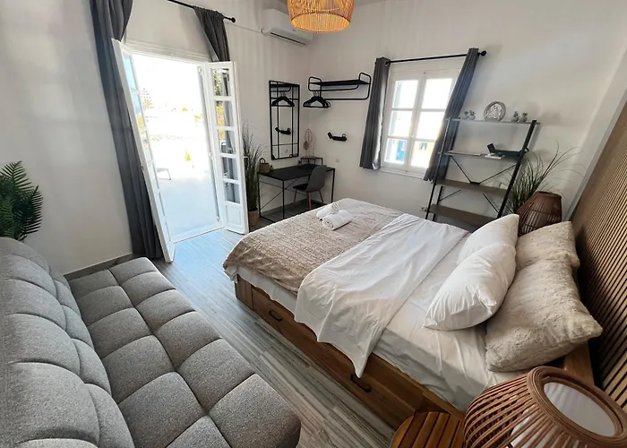 Aeolian Blu 2 * Páros